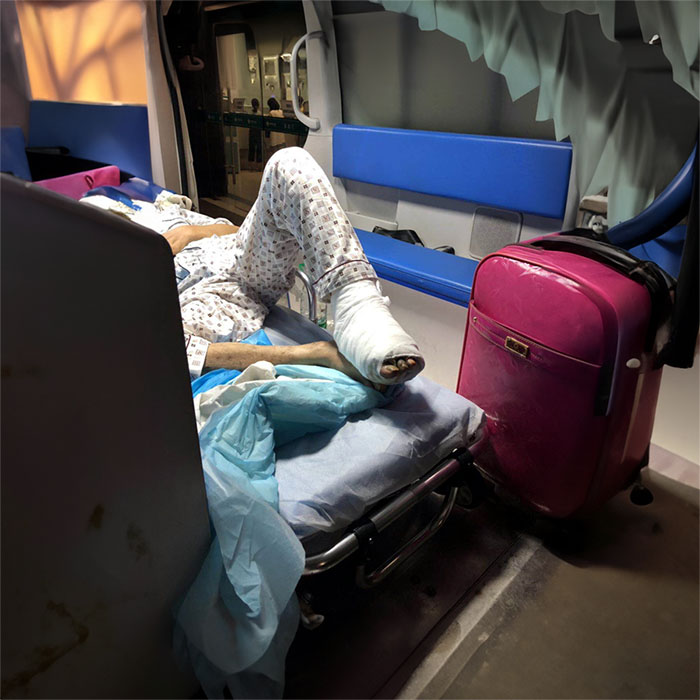 重庆救护车出租电话