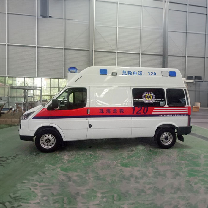 重庆私人救护车租赁收费