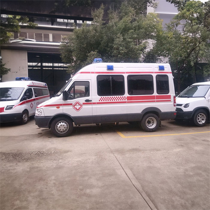 重庆救护车出租收费