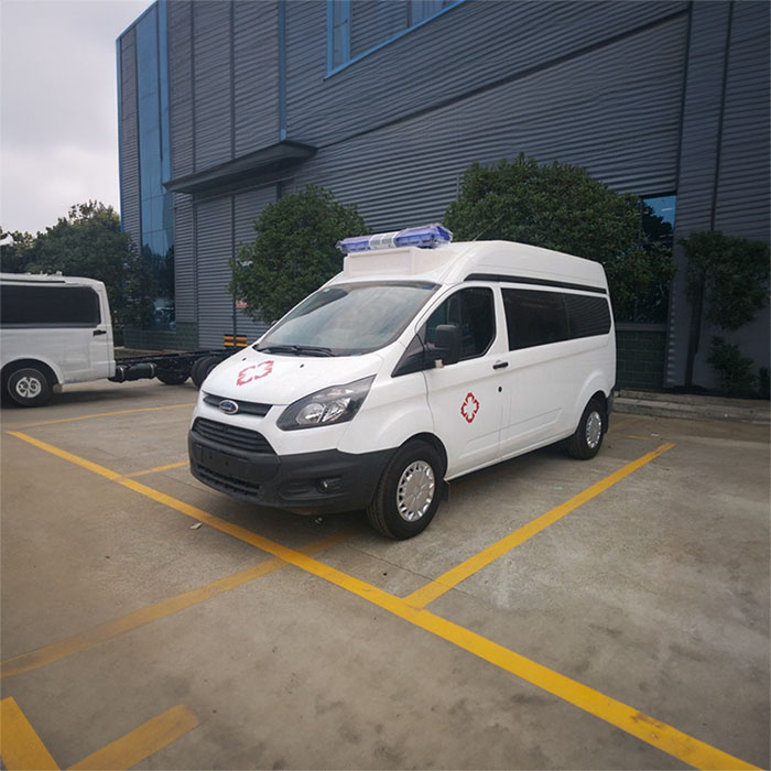 重庆私人救护车出租联系电话