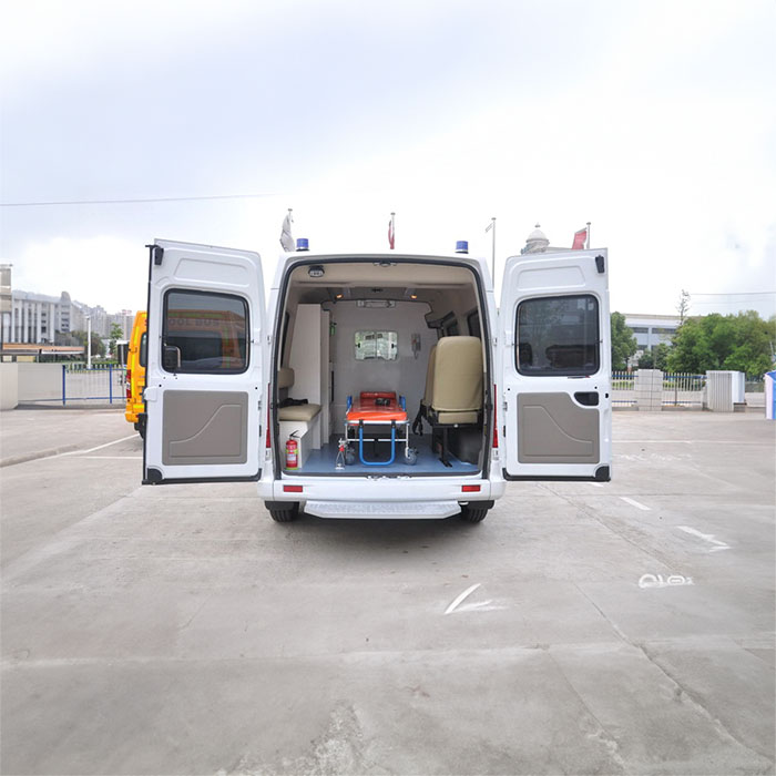 重庆租赁私人救护车