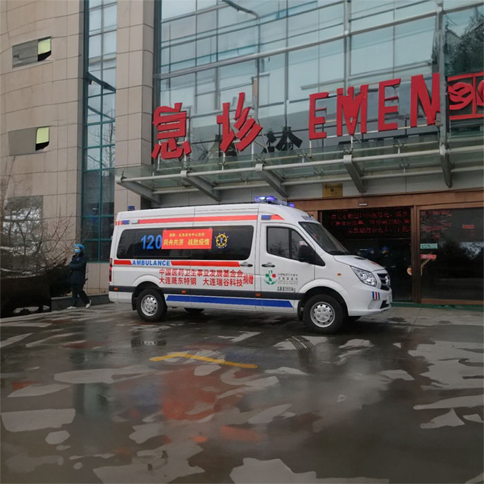 重庆私人救护车租赁电话号码