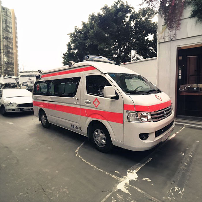 重庆私人救护车出租联系电话