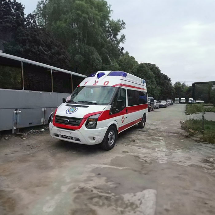 重庆私人救护车出租费用