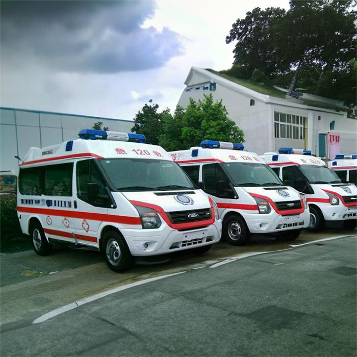 重庆私人救护车租车联系电话