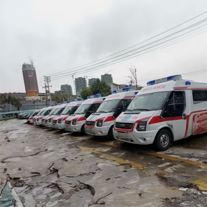 重庆租赁救护车电话