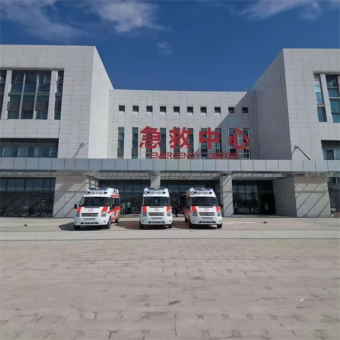 重庆私人救护车出租联系电话