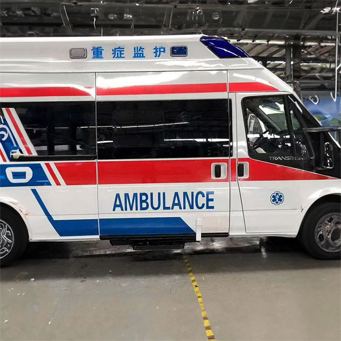 重庆出租救护车联系方式