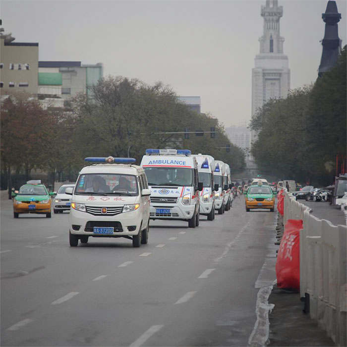 重庆私人救护车租车费用