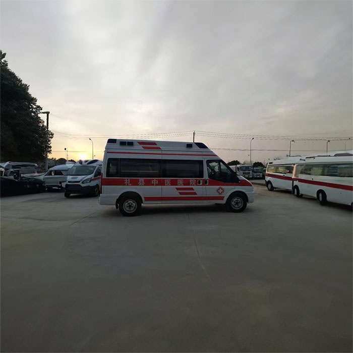 重庆救护车租车费用