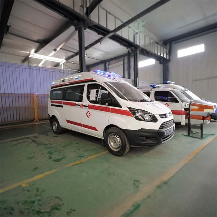 重庆私人救护车租车费用