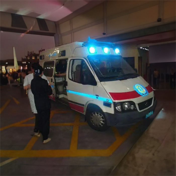重庆租赁私人救护车联系电话