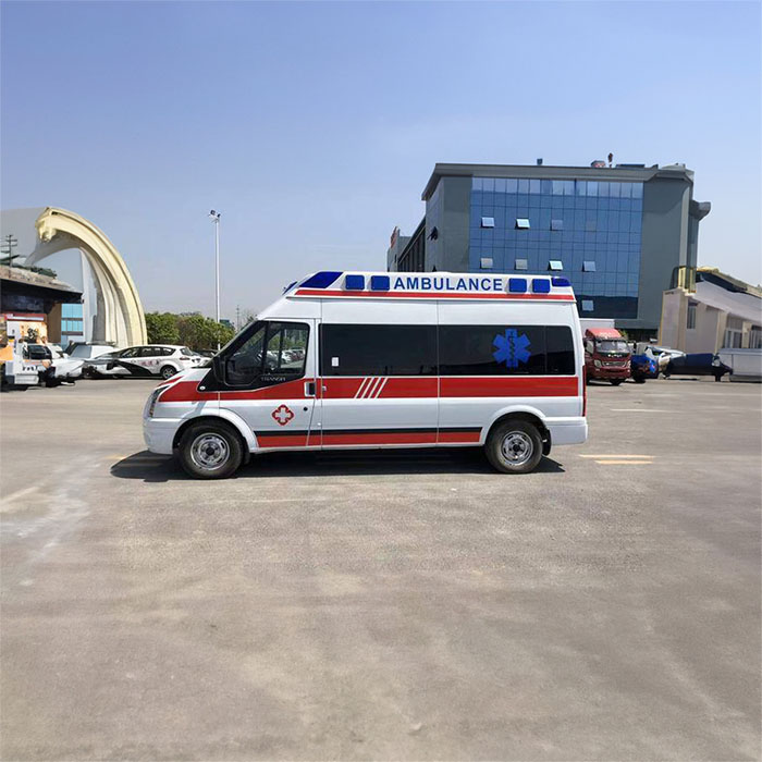 重庆私人救护车租车费用