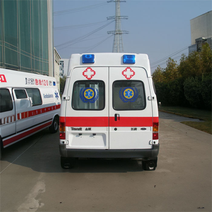 重庆救护车租车电话