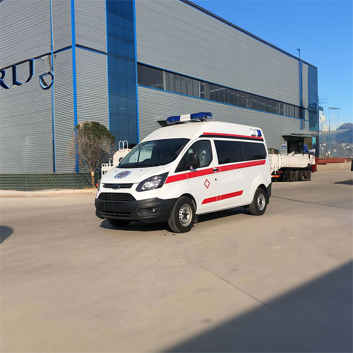 重庆私人救护车租赁电话