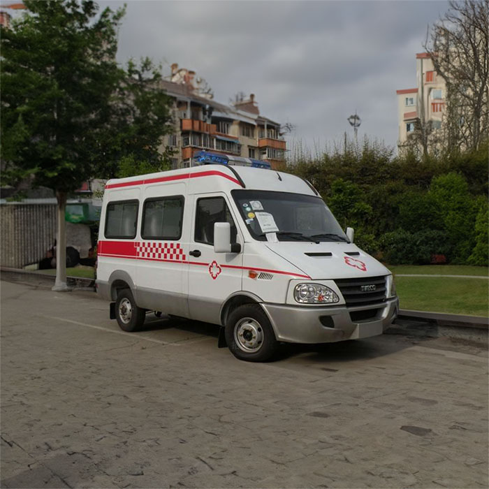 重庆私人救护车租车