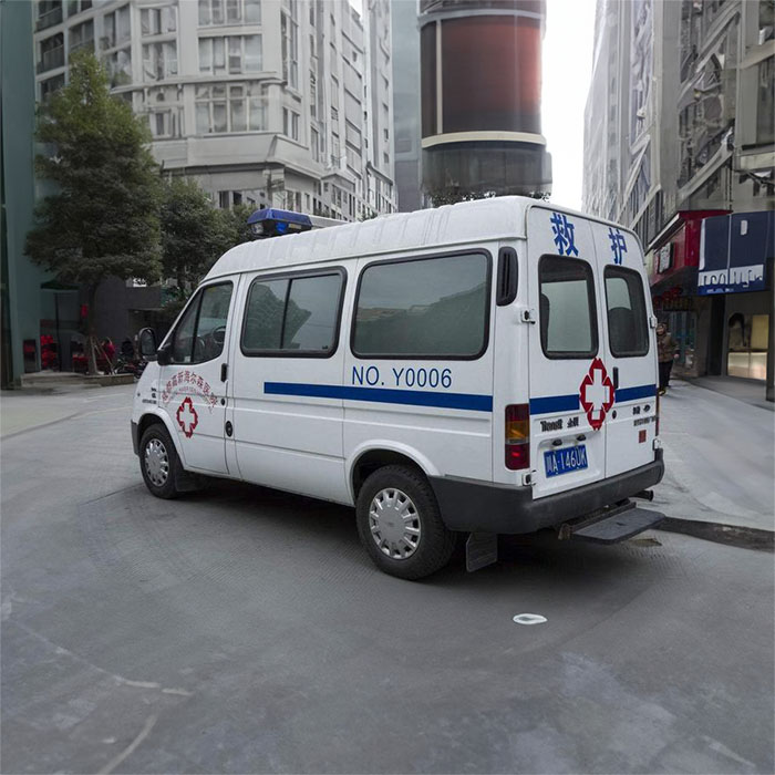 重庆租赁救护车联系方式
