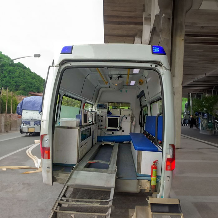 重庆私人救护车租车收费