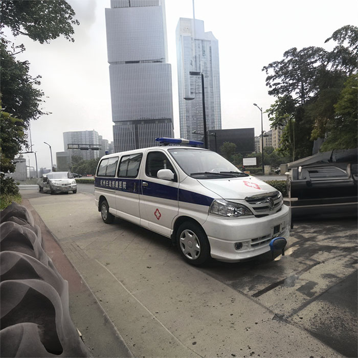 重庆租赁私人救护车联系电话