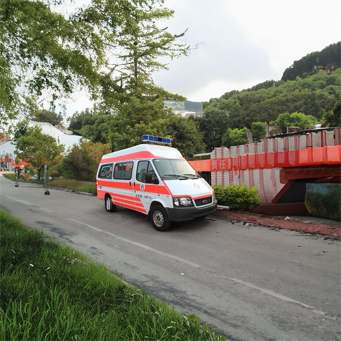 重庆急救车出租费用