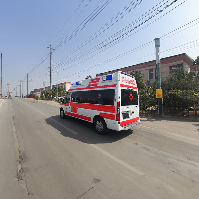 重庆救护车租车费用