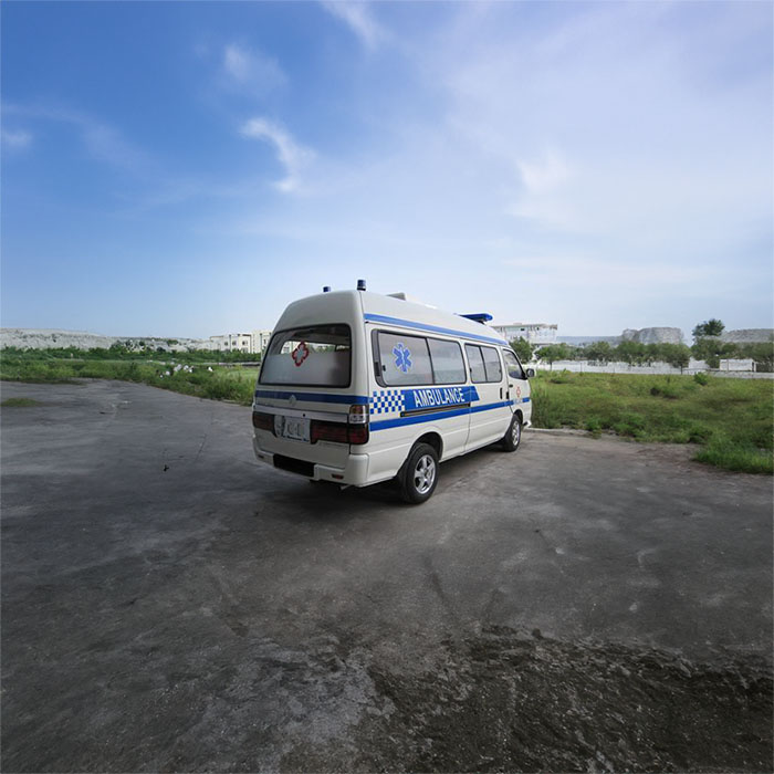 重庆租赁私人救护车联系方式