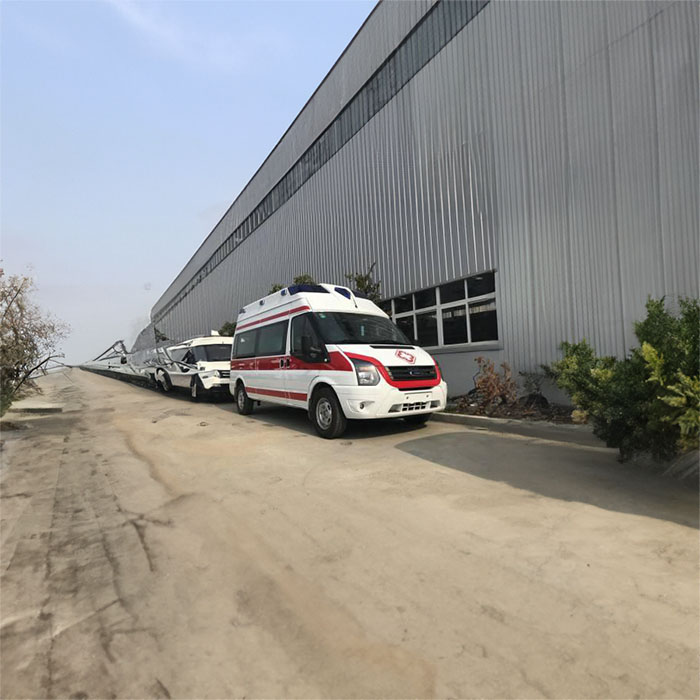 重庆租赁救护车联系方式