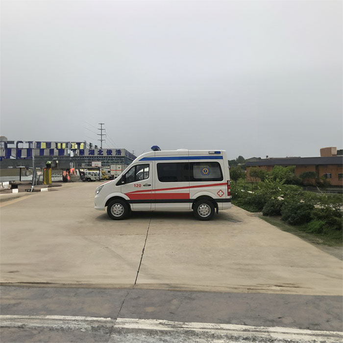 重庆私人救护车租赁