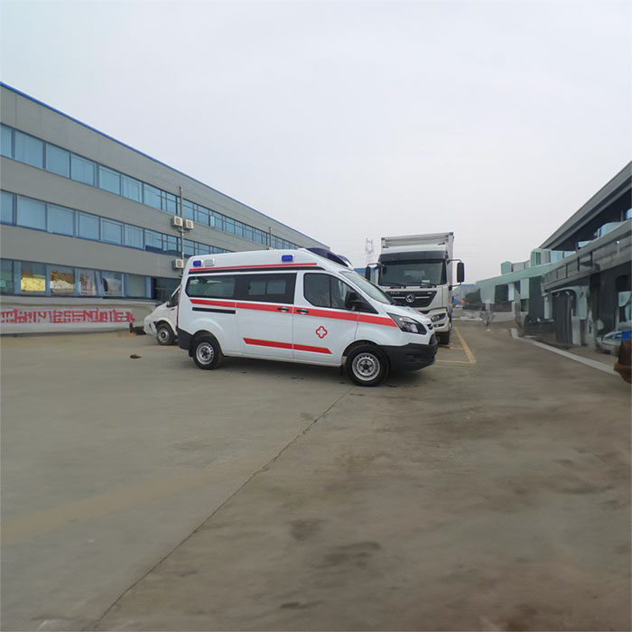 重庆救护车出租费用