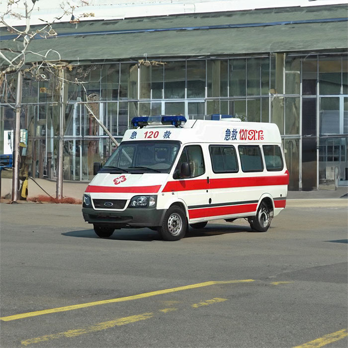 重庆出租救护车联系方式