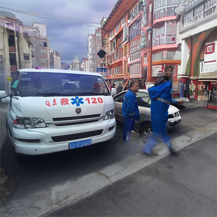 重庆私人救护车出租收费