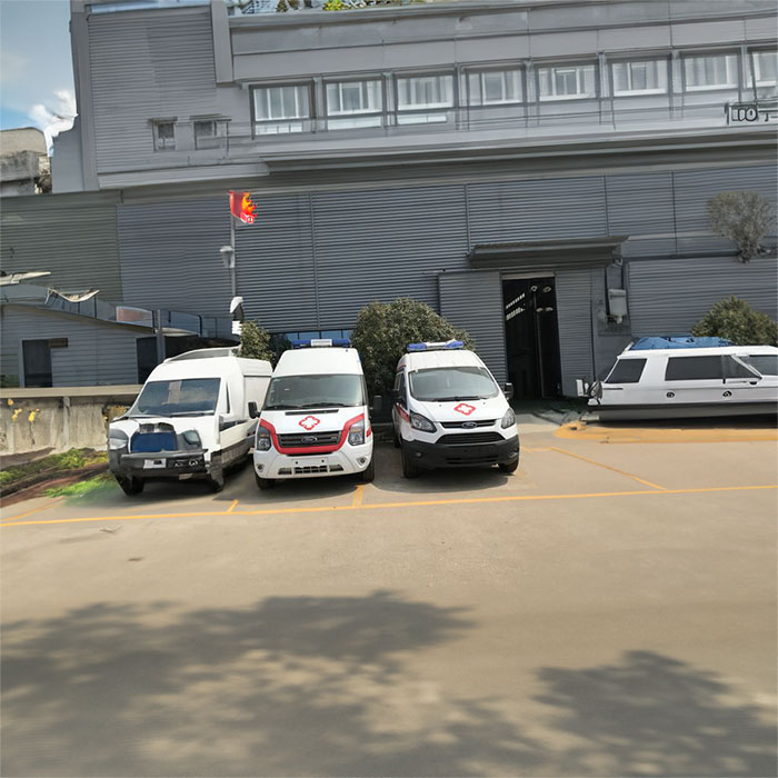 重庆私人救护车租赁多少钱
