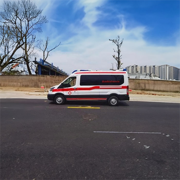 重庆出租救护车联系电话