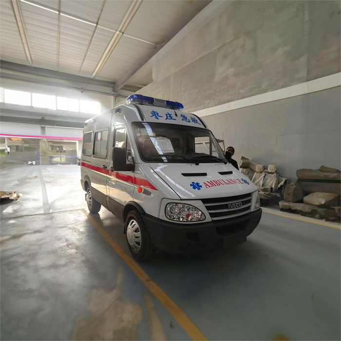 重庆出租私人救护车联系方式