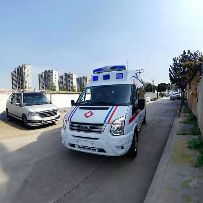 重庆租赁私人救护车电话