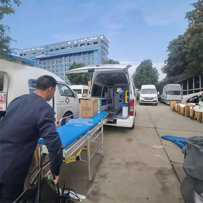 重庆租赁急救车电话
