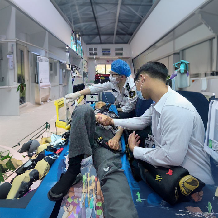 重庆急救车出租联系电话