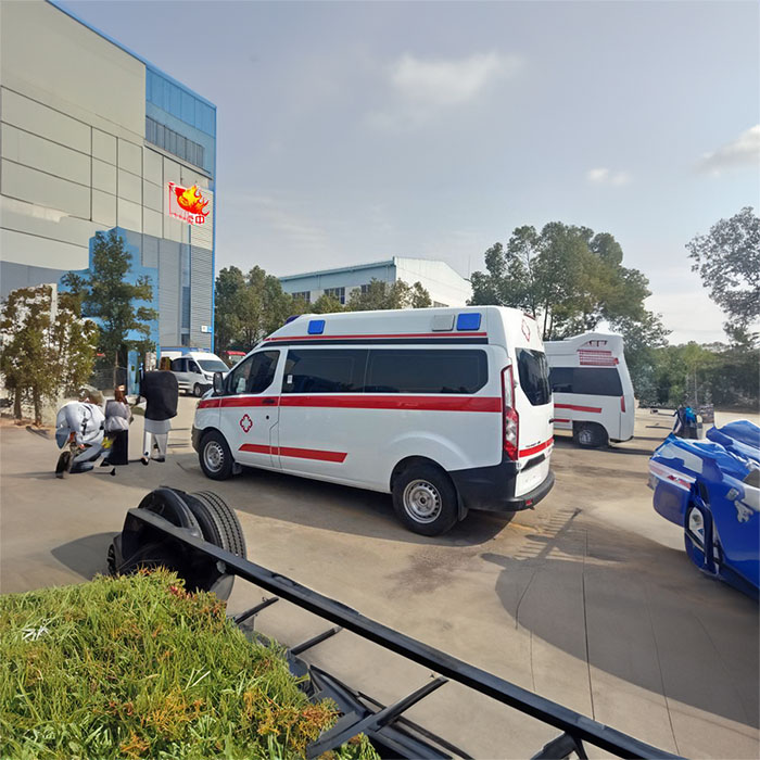 重庆租赁救护车
