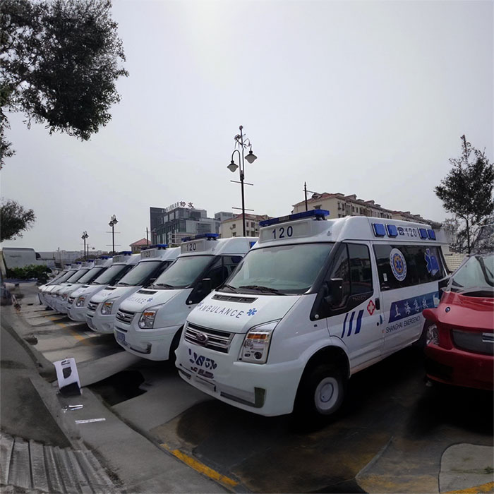 救护车转院出租是怎么样收费的？