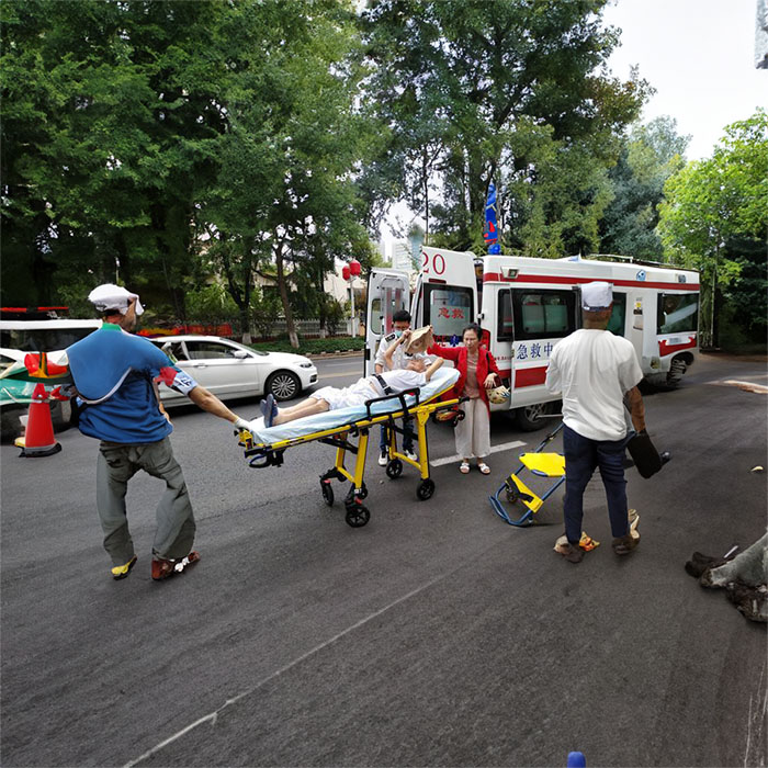 重庆城口私人救护车出租到吉安市人民医院救护车出租服务 长途转运服务多少钱