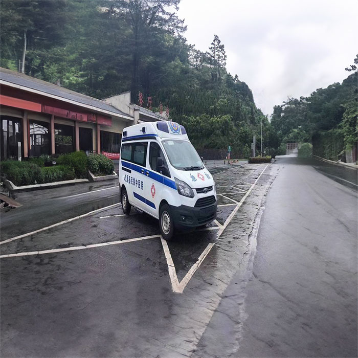 重庆大渡口租私人救护车转院到葫芦岛市南票区医院私人120救护车出租多少钱
