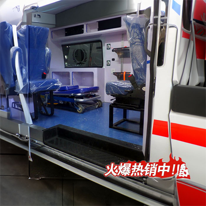 2026年重庆沙坪坝救护车什么电话 救护车租车收费标准
