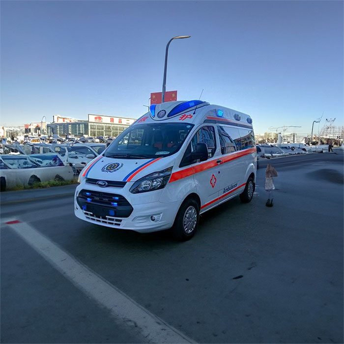 重庆市万州租赁私家救护车到重庆第三医大学大坪医院包救护车跨省多少钱出租